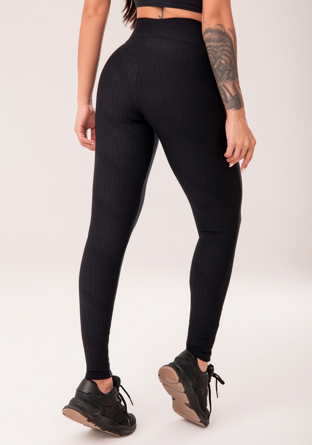Legging fitness feminina preto cós transpassado harmony