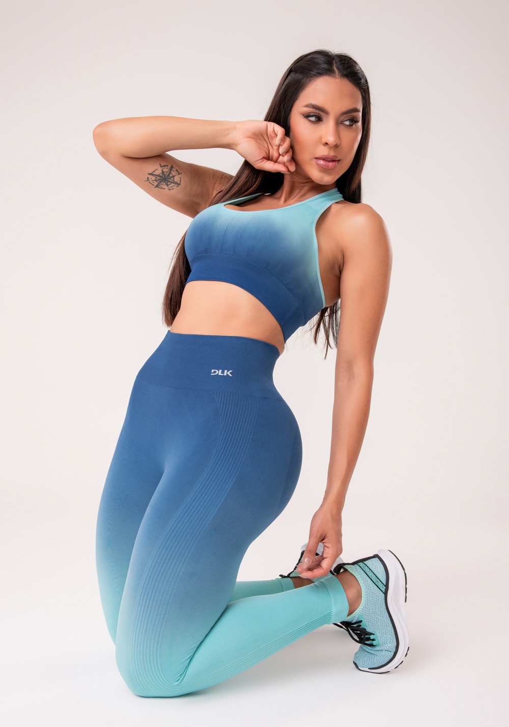 Legging fitness feminina azul degradê modela bumbum seamless+