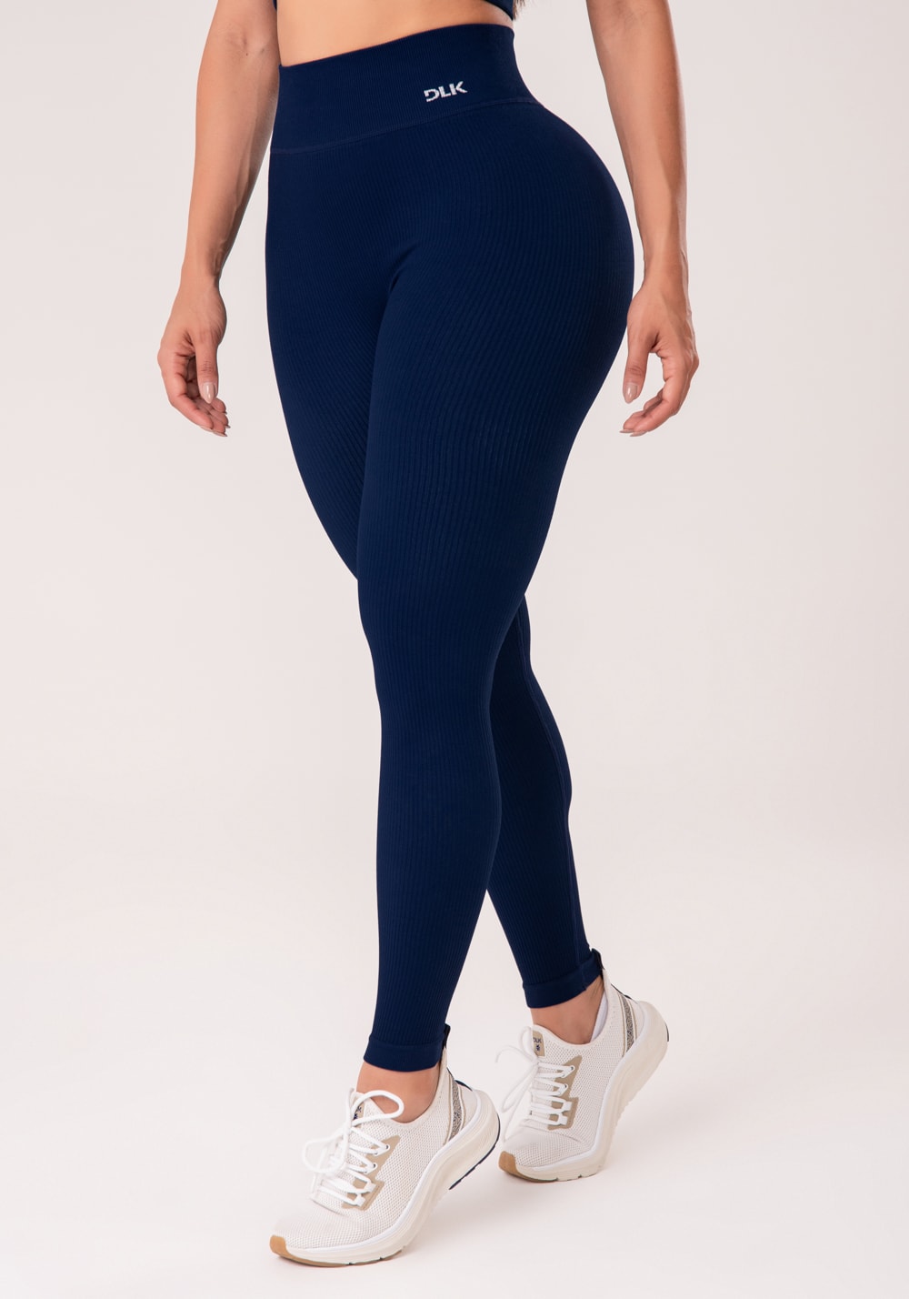 Legging fitness feminina azul marinho canelada com cós alto seamless+
