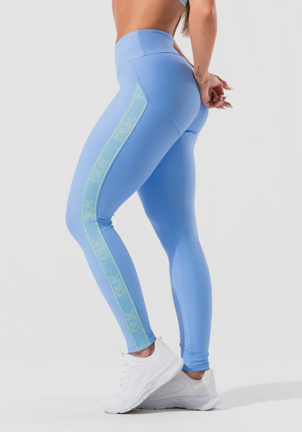 Kit 3 Peças-Legging com elástico lateral +Blusa de tule + Top Fitness
