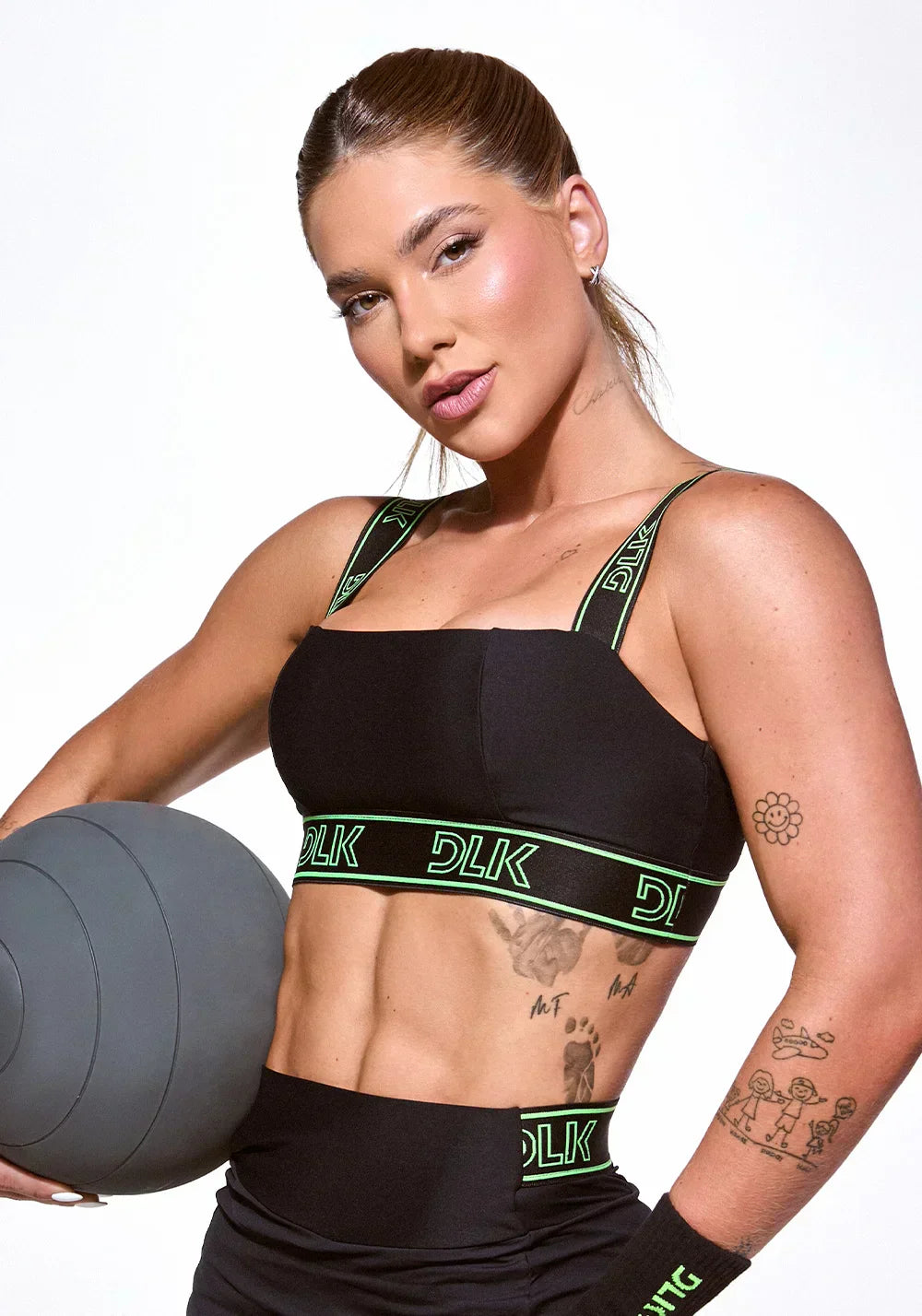 Top fitness feminino com bojo e alças de elástico activity Preto