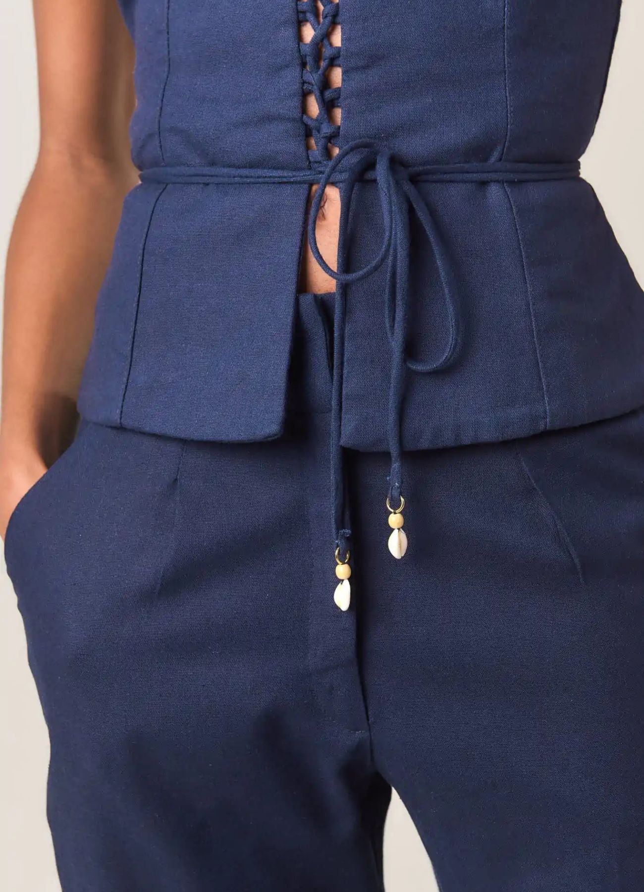 Calça de linho marinho Elisa