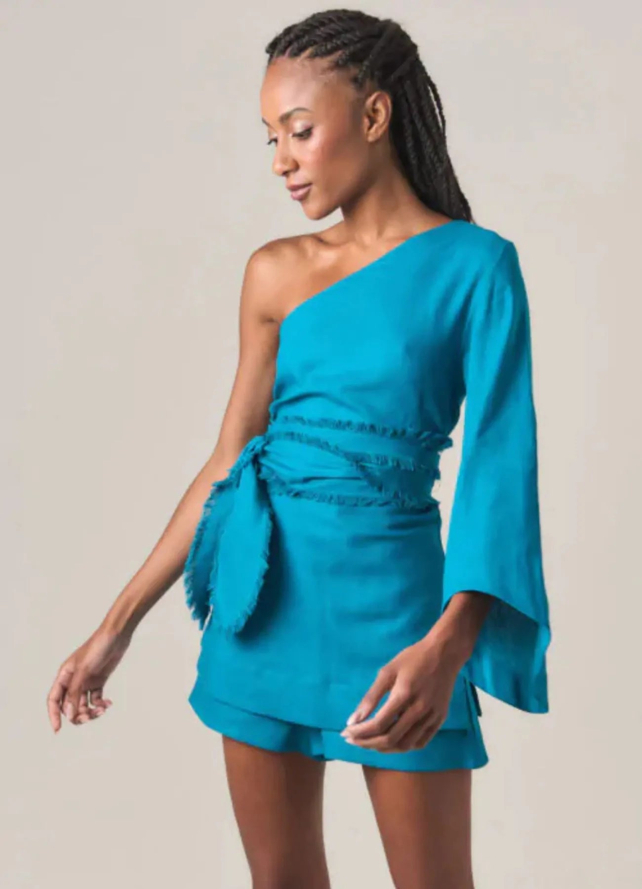 Bata de linho azul-netuno Milena