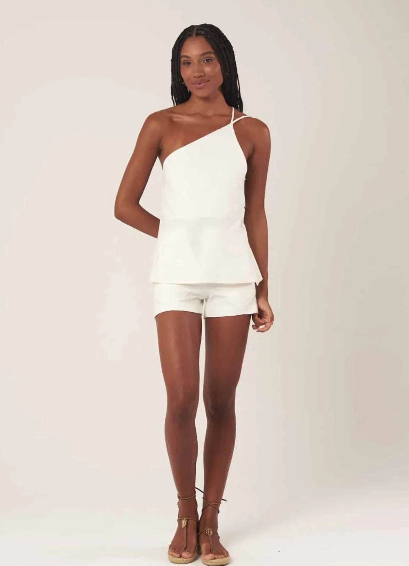 Bata de linho off-white Aila