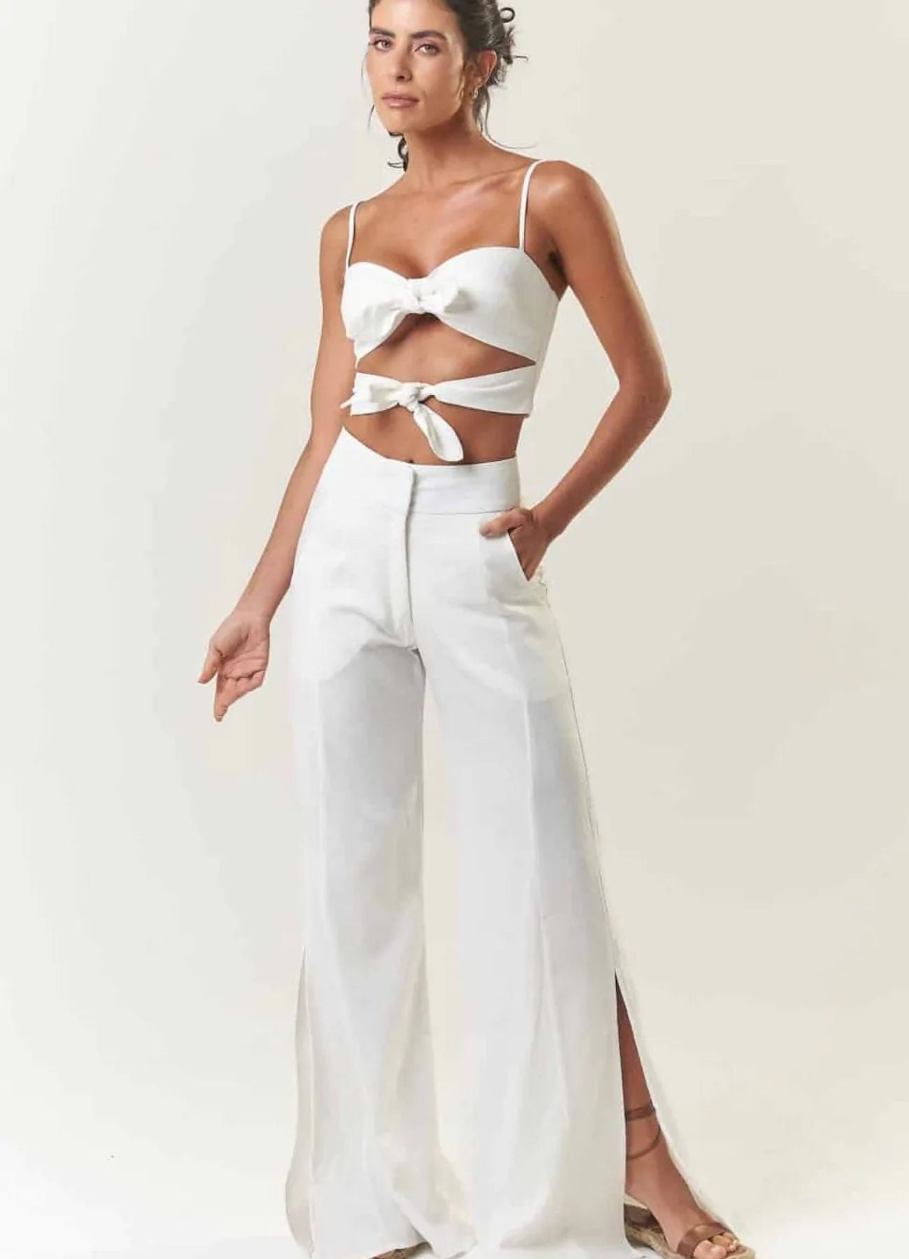 Calça de linho off-white Dani