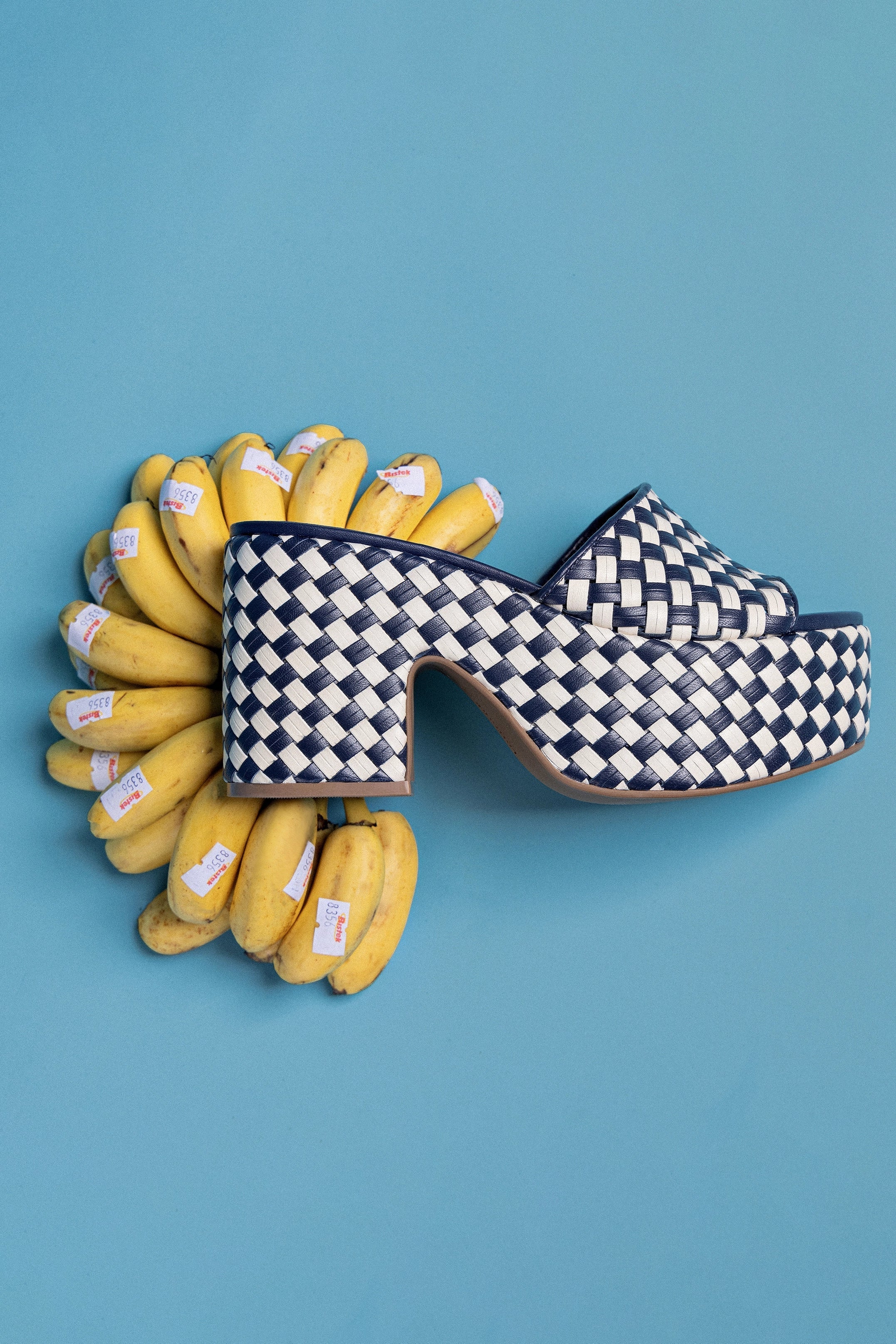 Mule Plataforma Miso Couro Azul e Couro Off White